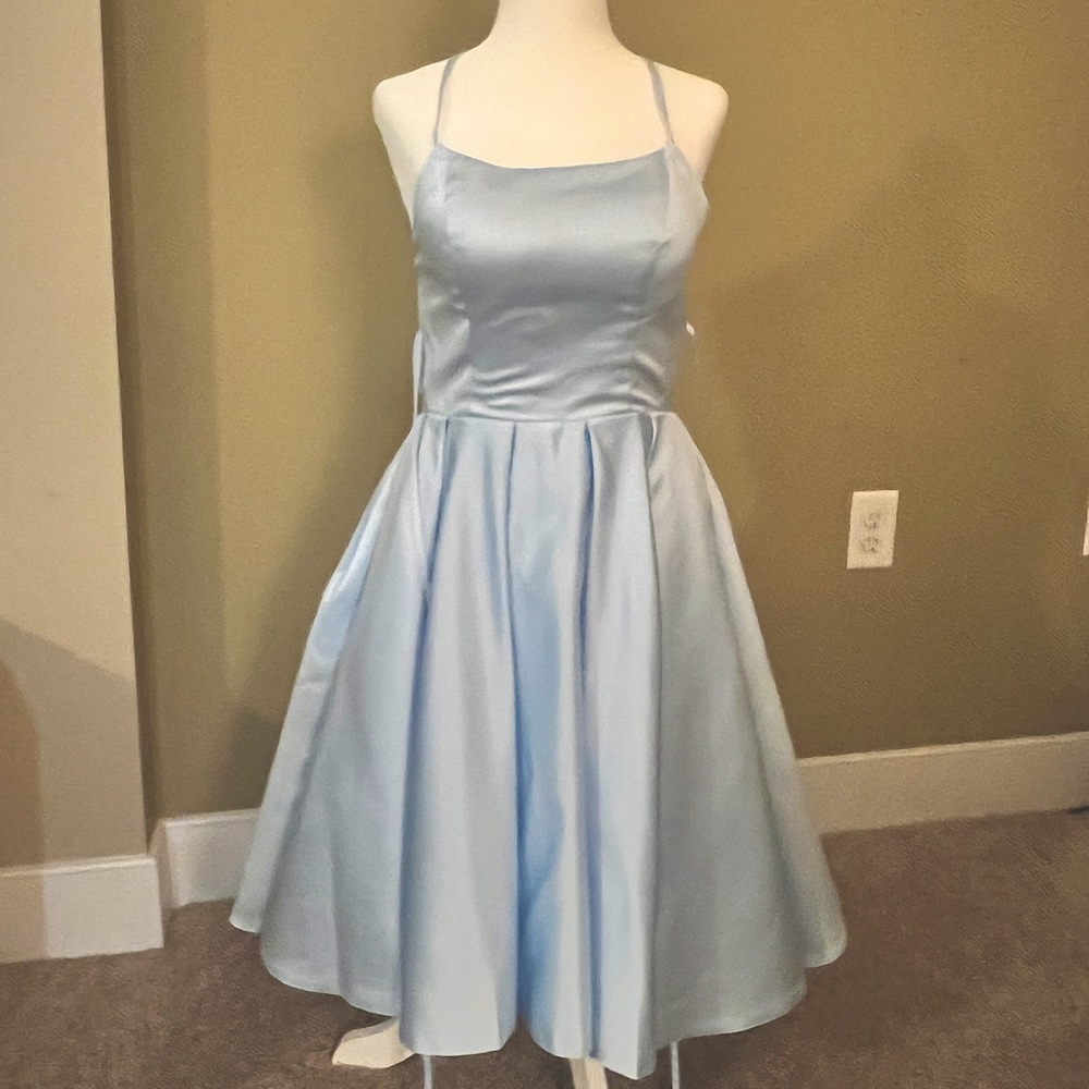 JJ's House Homecoming dress